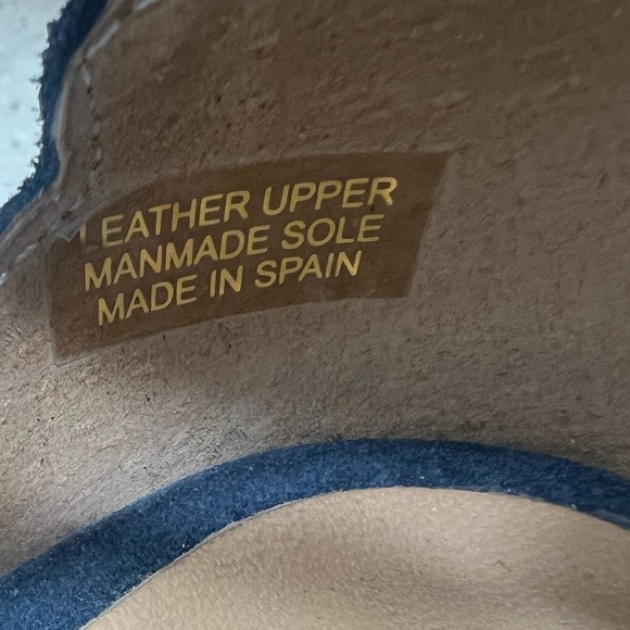 Anthropologie Scalloped Platform Heels (Size 41) - Picture 14 of 16